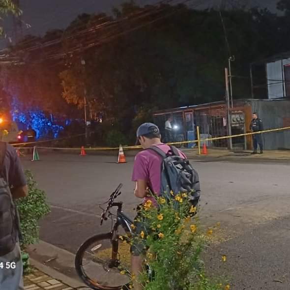Un hombre y una mujer son asesinados a tiros en Aserrí